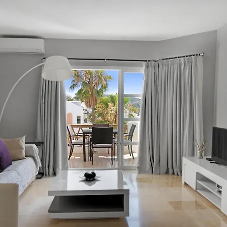 Appartement En Complejo Con Piscina, Padel Y Restaurante Con Vistas Al Golf En Mijas - Matchroom 83